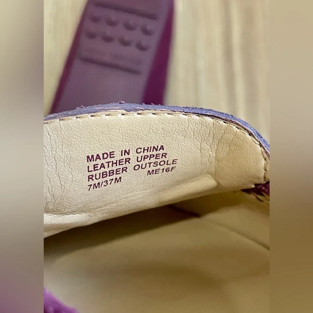 Michael Kors Daisy Purple Plum Suede Leather Moccasin Flats Shoes LNC Size 7